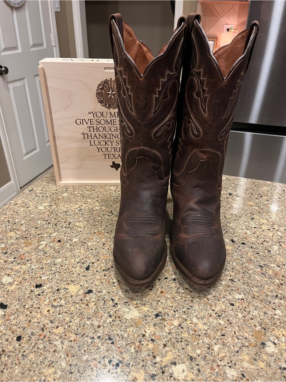 Ladies Brown Cowboy boots size 8.5 M by Dan Post in great condition